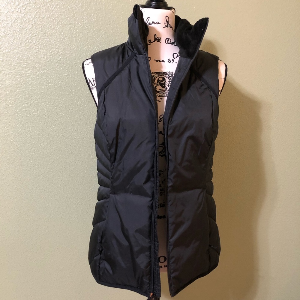 Champion black vest size s